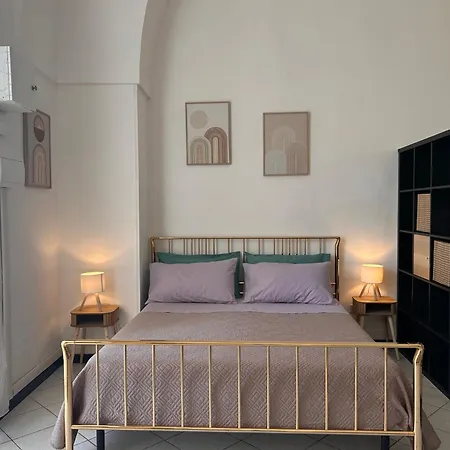 Dede برينديسي