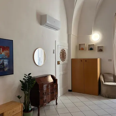 Dede برينديسي